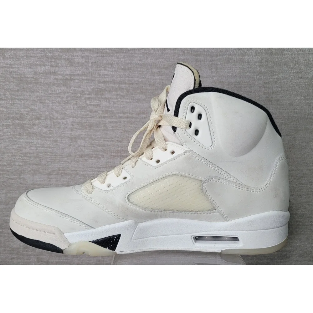 Jordan retro se
